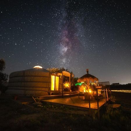 2 Cuori E 1 Yurta Glamping In Tuscany - Adults Only Asciano Eksteriør bilde
