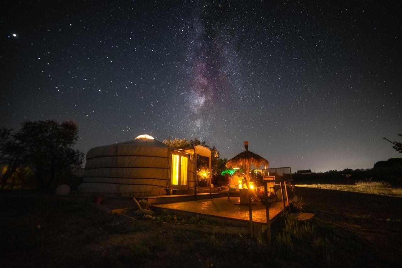 2 Cuori E 1 Yurta Glamping In Tuscany - Adults Only Asciano Eksteriør bilde